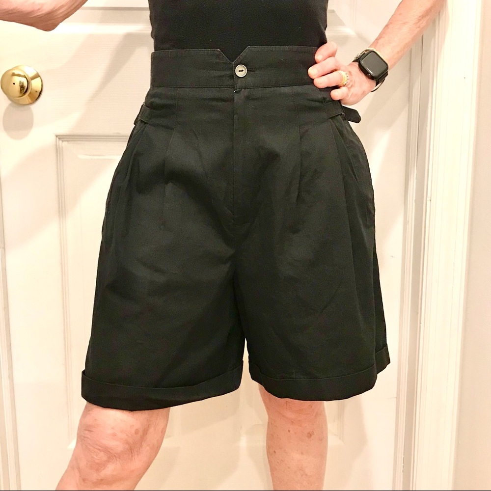 Condor black cotton cuffed short. Size S. Excellent used condition.